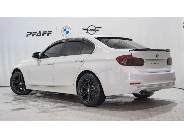BMW 330 * xDrive * CARFAX * ЦЕНА ДО БГ - автомобили, коли, обяви за нови и употребявани 3