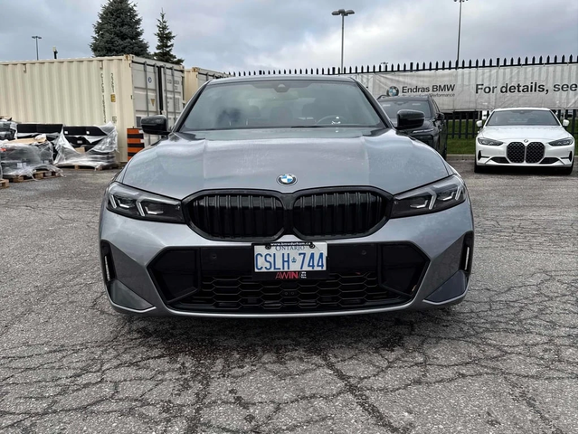 BMW 330 * 330i xDrive * CARFAX * ЦЕНА ДО БГ - автомобили, коли, обяви за нови и употребявани 1