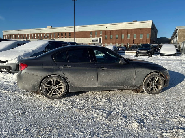 BMW 330 * 330i xDrive * CARFAX * ЦЕНА ДО БГ - автомобили, коли, обяви за нови и употребявани 3