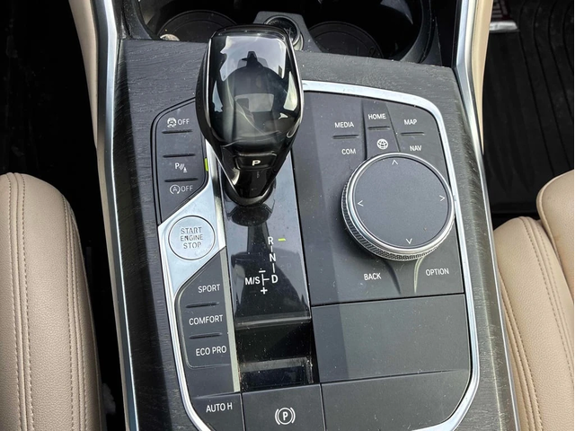 BMW 330 * 330i xDrive * CARFAX * ЦЕНА ДО БГ - автомобили, коли, обяви за нови и употребявани 12