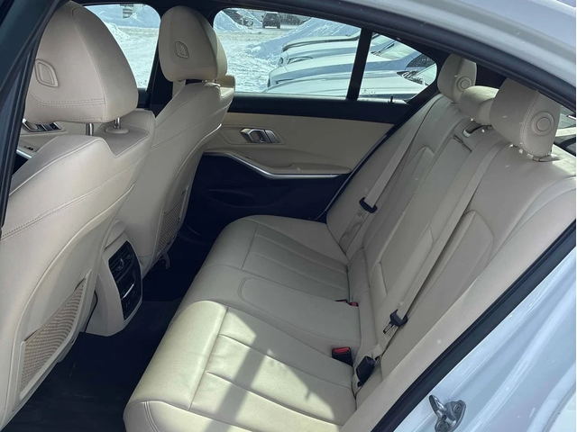 BMW 330 * 330i xDrive * CARFAX * ЦЕНА ДО БГ - автомобили, коли, обяви за нови и употребявани 9