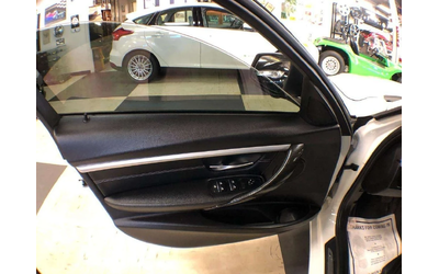 BMW 330 * xDrive * CARFAX * ЦЕНА ДО БГ - автомобили, коли, обяви за нови и употребявани 12