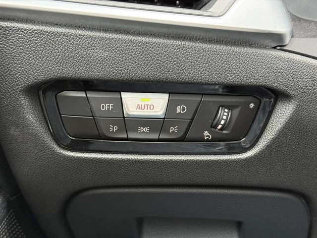 BMW 330 * xDrive * CARFAX * ЦЕНА ДО БГ - автомобили, коли, обяви за нови и употребявани 13