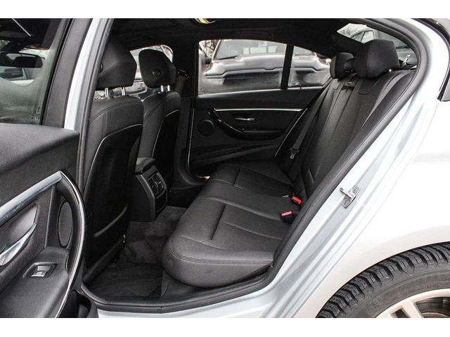 BMW 330 * xDrive SA * CARFAX * ЦЕНА ДО БГ - автомобили, коли, обяви за нови и употребявани 15