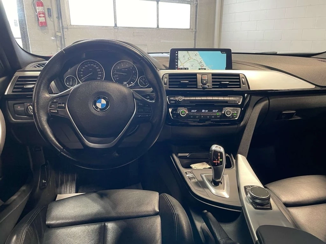 BMW 330 * xDrive SA * CARFAX * ЦЕНА ДО БГ - автомобили, коли, обяви за нови и употребявани 14