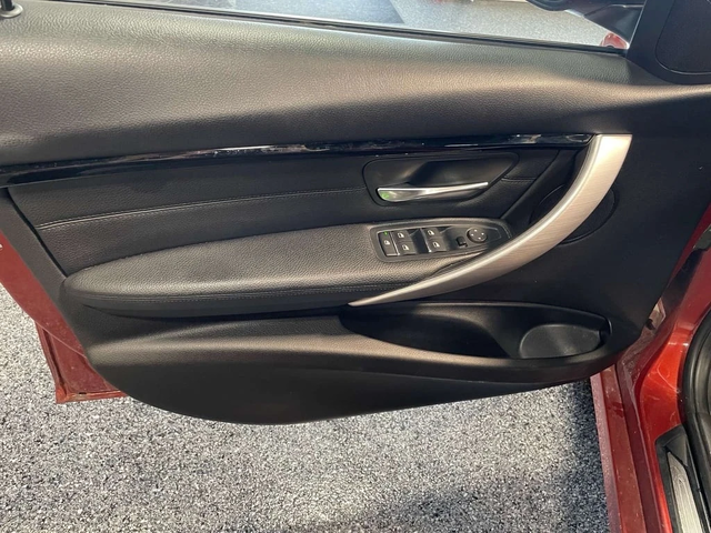 BMW 330 * xDrive SA * CARFAX * ЦЕНА ДО БГ - автомобили, коли, обяви за нови и употребявани 6