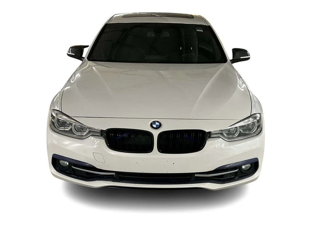 BMW 330 * xDrive * CARFAX * ЦЕНА ДО БГ - автомобили, коли, обяви за нови и употребявани 1