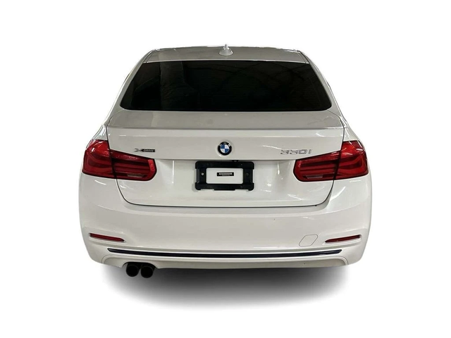 BMW 330 * xDrive * CARFAX * ЦЕНА ДО БГ - автомобили, коли, обяви за нови и употребявани 3