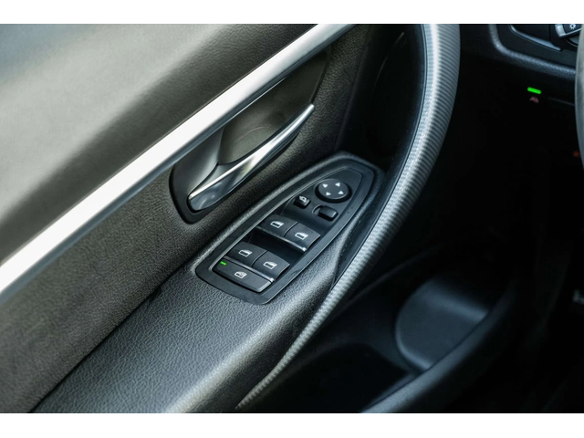 BMW 330 * xDrive * CARFAX * ЦЕНА ДО БГ - автомобили, коли, обяви за нови и употребявани 6