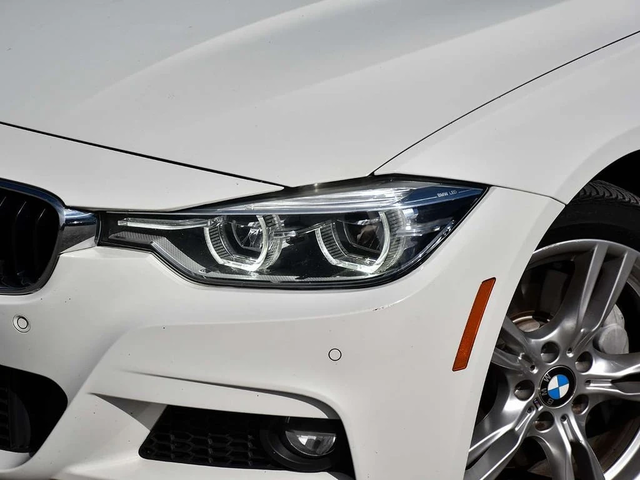 BMW 330 * xDrive SA * CARFAX * ЦЕНА ДО БГ - автомобили, коли, обяви за нови и употребявани 3