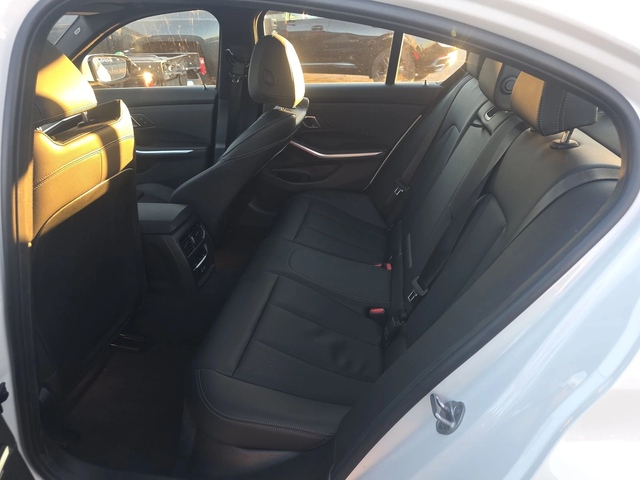 BMW 330 i 2.0 xDrive * ФИКСИРАНА ЦЕНА* - автомобили, коли, обяви за нови и употребявани 10