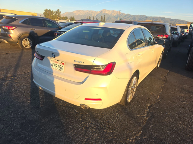 BMW 330 i 2.0 xDrive * ФИКСИРАНА ЦЕНА* - автомобили, коли, обяви за нови и употребявани 3