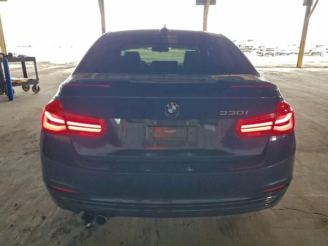 BMW 330 - автомобили, коли, обяви за нови и употребявани 4