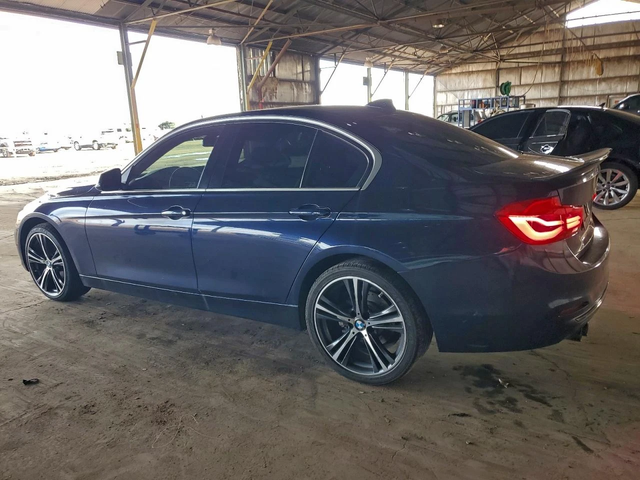 BMW 330 - автомобили, коли, обяви за нови и употребявани 5