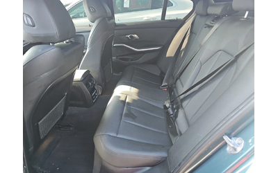 BMW 330 i xDrive - автомобили, коли, обяви за нови и употребявани 13