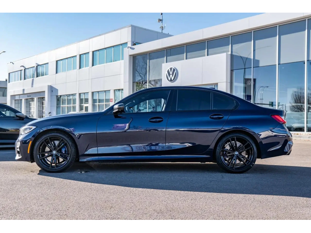 BMW 330 xDrive* M-pack* LASER* Distr* Harman/Kardon* 360* - автомобили, коли, обяви за нови и употребявани 4