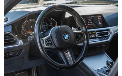 BMW 330 xDrive* M-pack* LASER* Distr* Harman/Kardon* 360* - автомобили, коли, обяви за нови и употребявани 6