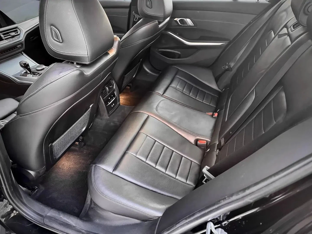 BMW 330 M-pkg* Xdrive* Камера* Ambient* Driver Assistance - автомобили, коли, обяви за нови и употребявани 15