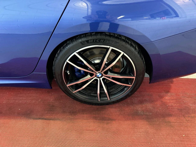 BMW 330 M-pkg* Shadow* Harman/Kardon* Подгрев* Пано* Ambie - автомобили, коли, обяви за нови и употребявани 6