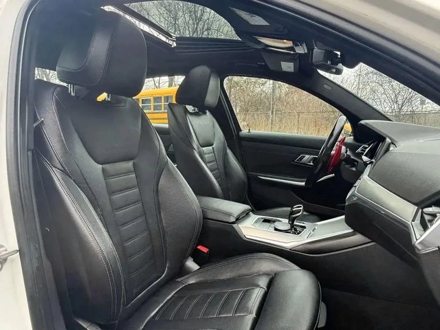 BMW 330 M-pkg* Keyless* Apple Carplay* Wireless* BackupCam - автомобили, коли, обяви за нови и употребявани 14