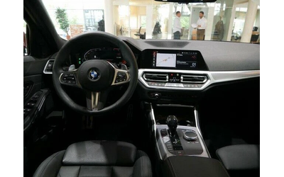 BMW 330 330d M Sport - автомобили, коли, обяви за нови и употребявани 8
