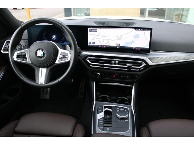 BMW 330 M Sport Facelift - автомобили, коли, обяви за нови и употребявани 4