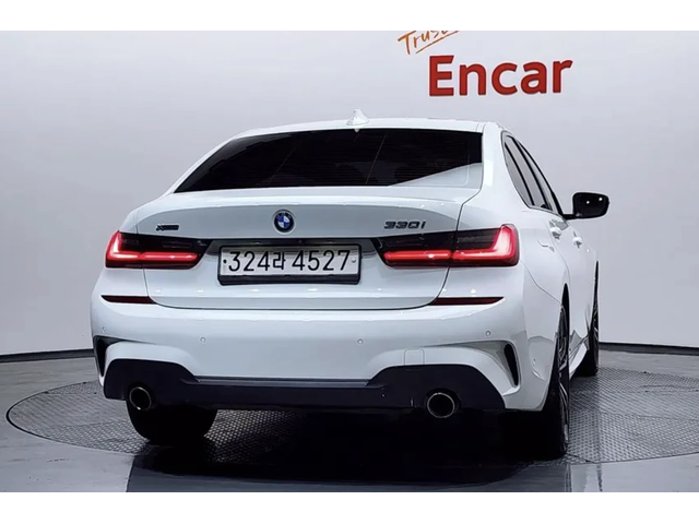 BMW 330 M* SPORT* XDRIVE* HARMON* KARDON* 360КАМЕРА* LANE* - автомобили, коли, обяви за нови и употребявани 3