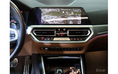 BMW 330 M-PACK* DISTRONIC* LASER* HARMAN KARDON* HEAD-UP* - автомобили, коли, обяви за нови и употребявани 10