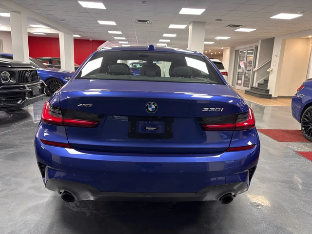 BMW 330 i XDRIVE* MPACK* HARMAN/KARDON* HEAD-UP* ШИБИДАХ - автомобили, коли, обяви за нови и употребявани 3