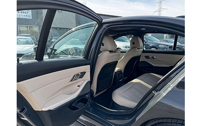 BMW 330 xDrive* M PACK* 4 ПОДГРЕВА* DIGITAL* CARPLAY* ПАНО - автомобили, коли, обяви за нови и употребявани 12