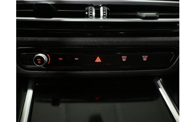 BMW 330 * xDrive * * HeadUp* AвтоКредит* (ЦЕНА ДО БГ) - автомобили, коли, обяви за нови и употребявани 14