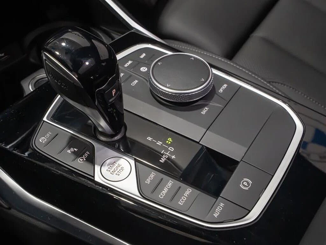 BMW 330 xDrive* АвтоКредит* (ЦЕНА ДО БГ) - автомобили, коли, обяви за нови и употребявани 13