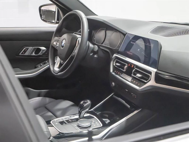 BMW 330 xDrive* АвтоКредит* (ЦЕНА ДО БГ) - автомобили, коли, обяви за нови и употребявани 8