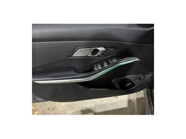 BMW 330 xDrive* АвтоКредит* (ЦЕНА ДО БГ) - автомобили, коли, обяви за нови и употребявани 13