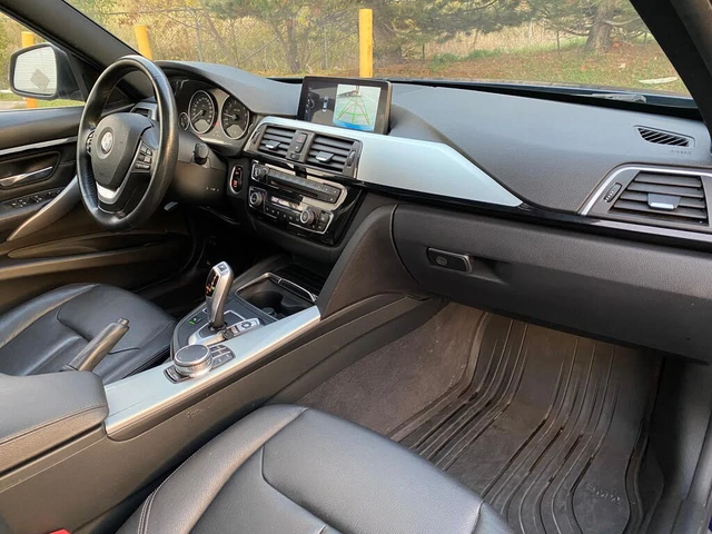 BMW 330 xDrive* АвтоКредит* (ЦЕНА ДО БГ) - автомобили, коли, обяви за нови и употребявани 7