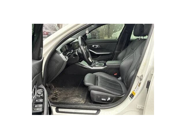 BMW 330 xDrive AWD* АвтоКредит* (Цена до БГ) - автомобили, коли, обяви за нови и употребявани 12