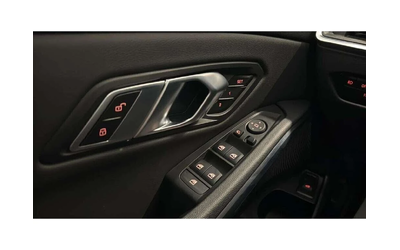 BMW 330 * xDrive * * HeadUp* AвтоКредит* (ЦЕНА ДО БГ) - автомобили, коли, обяви за нови и употребявани 14