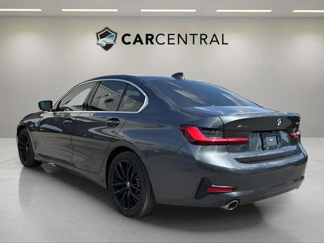 BMW 330 * xDrive * * HeadUp* AвтоКредит* (ЦЕНА ДО БГ) - автомобили, коли, обяви за нови и употребявани 4