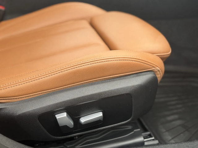 BMW 330 e * xdrive* * HeadUp* AвтоКредит* (ЦЕНА ДО БГ) - автомобили, коли, обяви за нови и употребявани 15