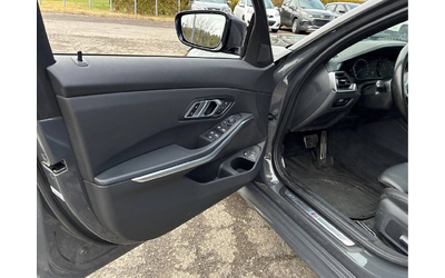 BMW 330 e * CARFAX * М ПАКЕТ * ЦЕНА ДО БЪЛГАРИЯ - автомобили, коли, обяви за нови и употребявани 8