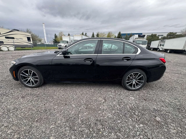 BMW 330 I xDrive * ПОДГРЕВИ* ПАНОРАМА* - автомобили, коли, обяви за нови и употребявани 1