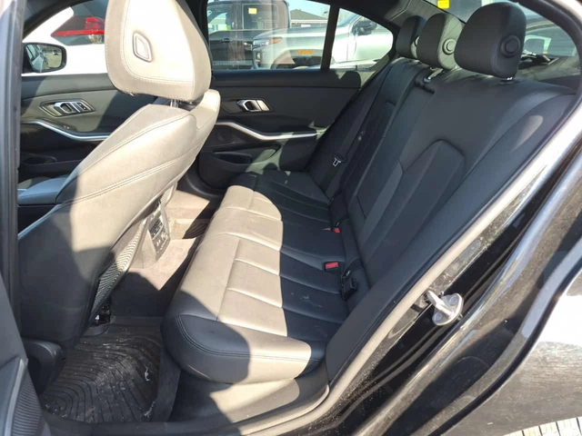BMW 330 * XDRIVE * CARFAX * 2 КЛЮЧА * ПАНОРАМА * - автомобили, коли, обяви за нови и употребявани 11