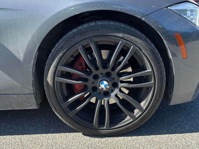 BMW 700 xDrive / CAMERA / ПОДГРЕВИ / КЛИП НА МОТОРА - автомобили, коли, обяви за нови и употребявани 6