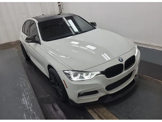 BMW 330 XDRIVE * M ПАКЕТ * CARFAX * АВТО КРЕДИТ * - автомобили, коли, обяви за нови и употребявани 1