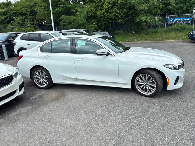 BMW 330 ДИГИТАЛНО ТАБЛО * ПОДГРЕВ * ПАНОРАМА * CARFAX - автомобили, коли, обяви за нови и употребявани 2