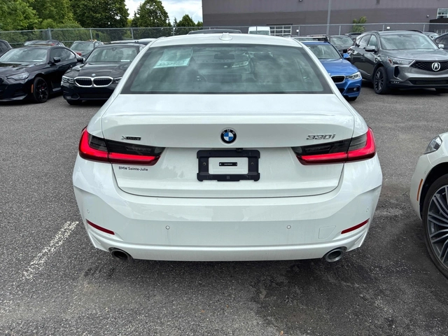 BMW 330 ДИГИТАЛНО ТАБЛО * ПОДГРЕВ * ПАНОРАМА * CARFAX - автомобили, коли, обяви за нови и употребявани 3