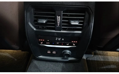 BMW 330 M package/Harman Kardon/ 360 КАМЕРИ / SHADOW LINE/ - автомобили, коли, обяви за нови и употребявани 15