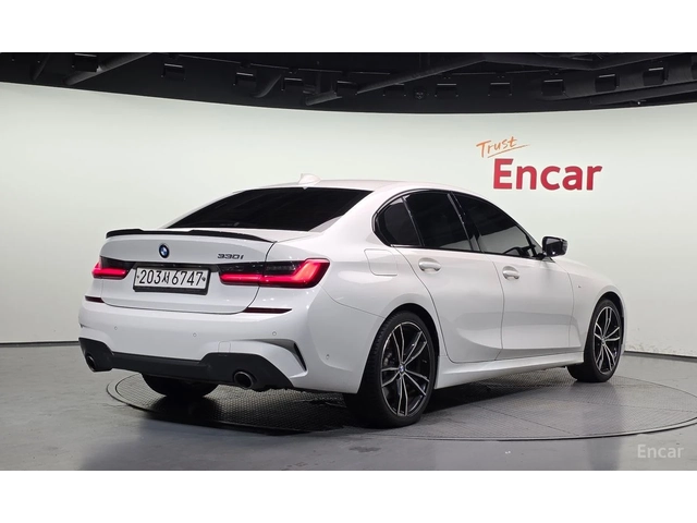BMW 330 M* SPORT* ДИСТРОНИК* ХЕДЪП* 360КАМЕРА* LANE* ASSIS - автомобили, коли, обяви за нови и употребявани 1