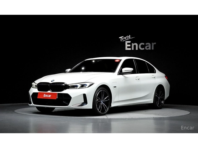 BMW 330 HYBRID* M* SPORT* LASER* ДИСТРОНИК* ХЕДЪП* 360КАМЕ - автомобили, коли, обяви за нови и употребявани 0
