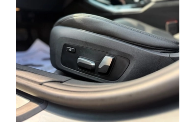 BMW 330 xDrive* DISTRONIC* LANE* ПОДГРЕВ + ВОЛАН - автомобили, коли, обяви за нови и употребявани 11